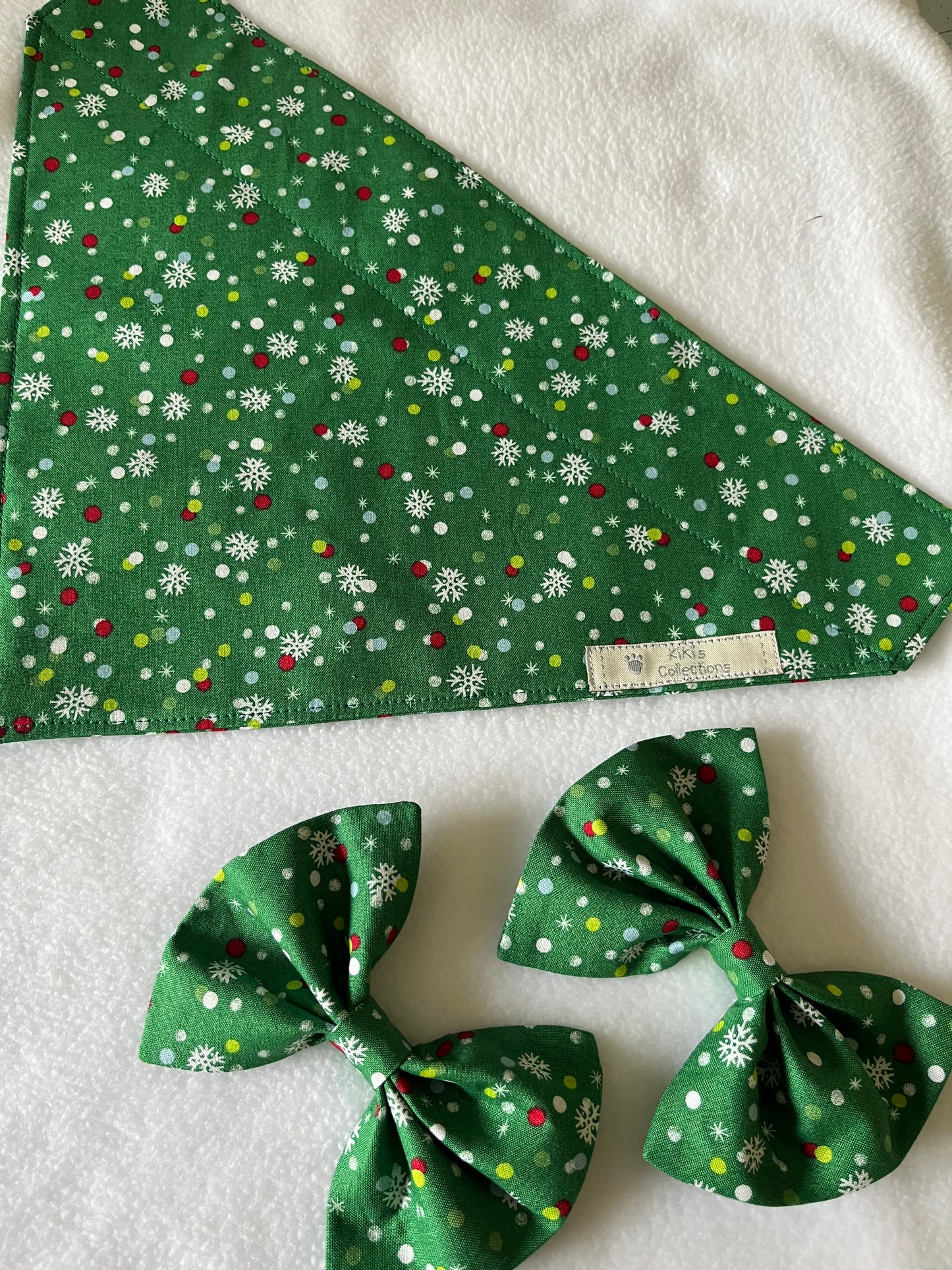 Christmas Green Dog Bowtie