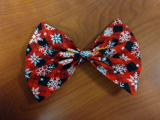 Black and Red Snowflake Dog Bowtie